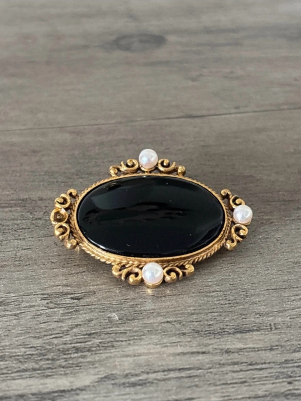 Museum of Fine Arts Black Onyx & Pearl Ornate Brooch - Women Jewelry